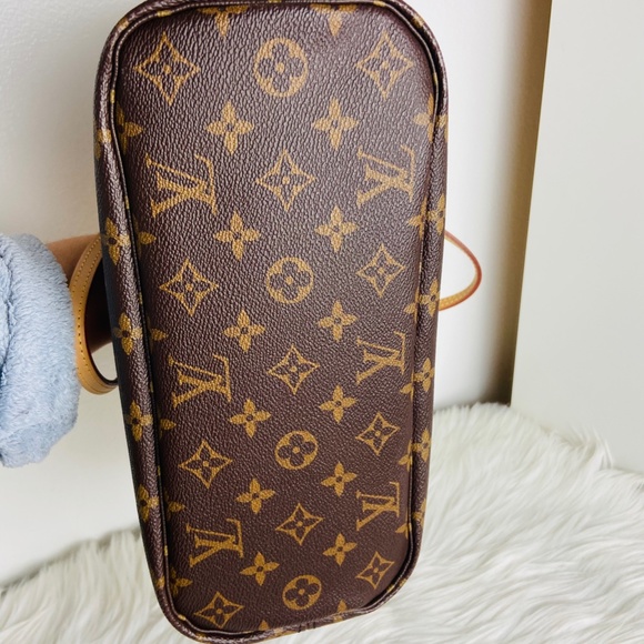 🔥 LOUIS VUITTON NEVERFULL PM with POUCH 🔥 - Picture 6 of 15